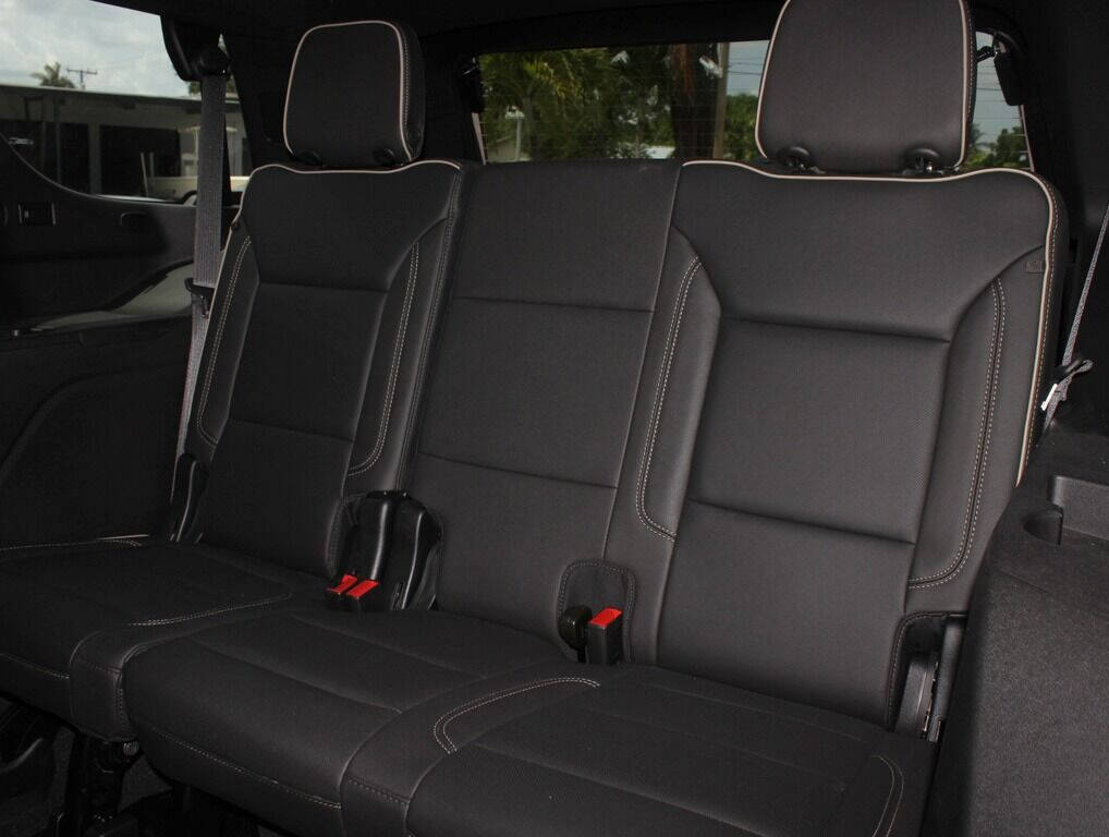2023 GMC Yukon SUV / Crossover - $68,500