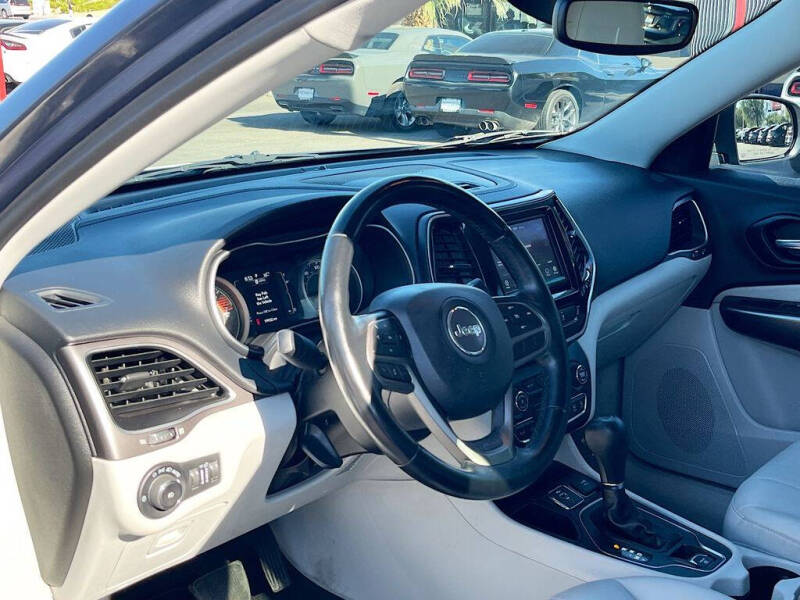 2021 Jeep Cherokee Latitude Plus