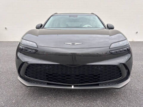 2024 Genesis GV60 Standard