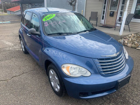 2007 Chrysler PT Cruiser for sale at G & G Auto Sales in Steubenville OH