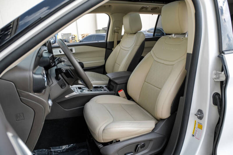 2020 Ford Explorer Platinum