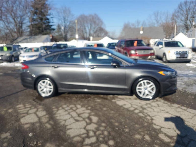 2015 Ford Fusion SE