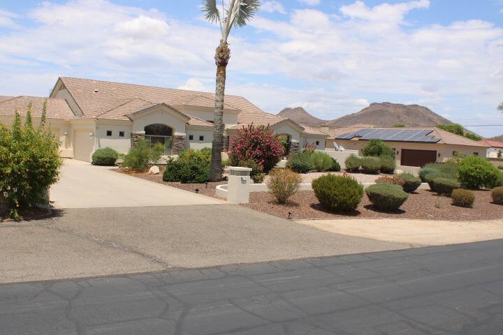 1985 custom home 3600 ft
