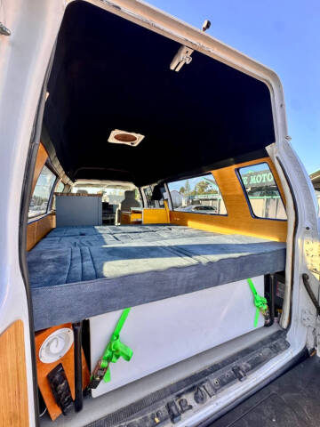 2009 Ford E-Series E-250