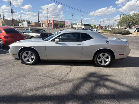 2012 Dodge Challenger SXT