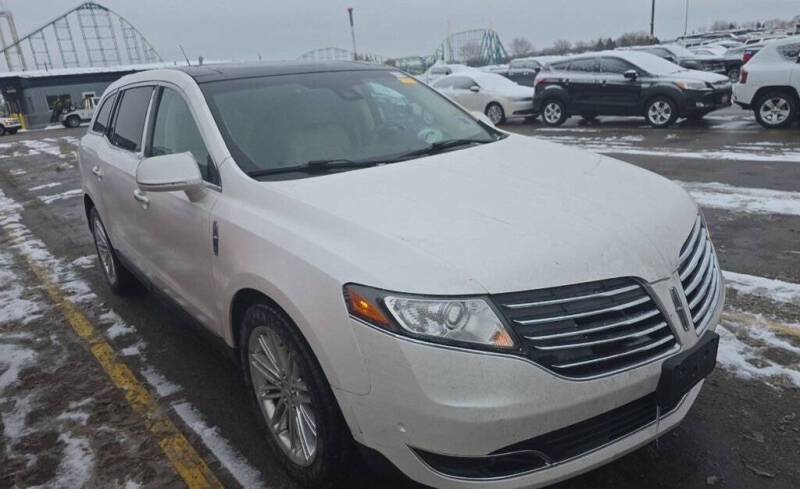 2018 Lincoln MKT Reserve
