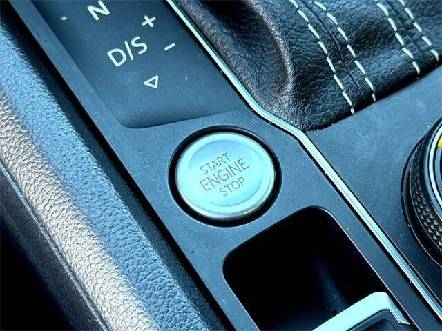 2022 Volkswagen Atlas Cross Sport V6 SE 4Motion