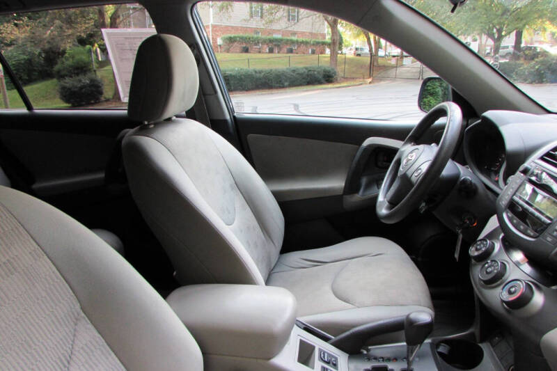 2010 Toyota RAV4 Base photo 25