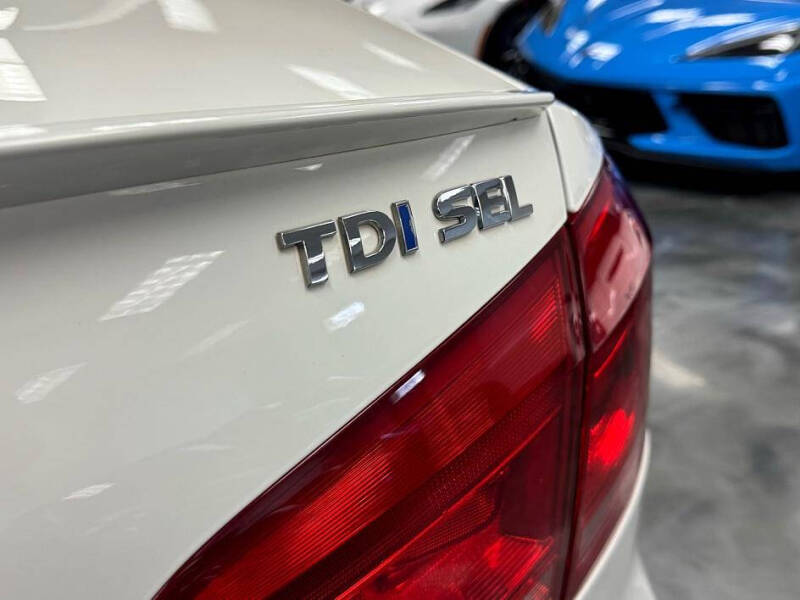 2013 Volkswagen Passat TDI SEL Premium