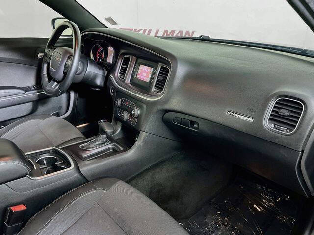 2016 Dodge Charger SE