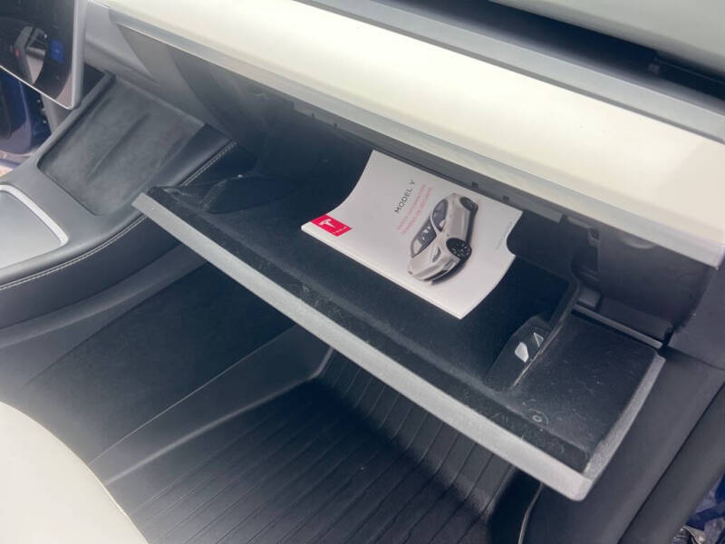 2022 Tesla Model Y Long Range