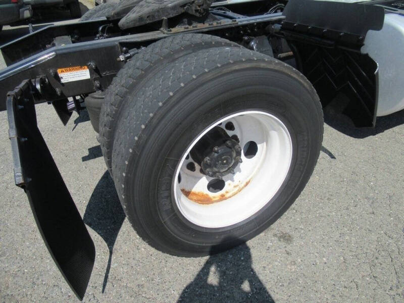 2014 Freightliner Cascadia