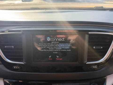 2018 Chrysler Pacifica Touring L