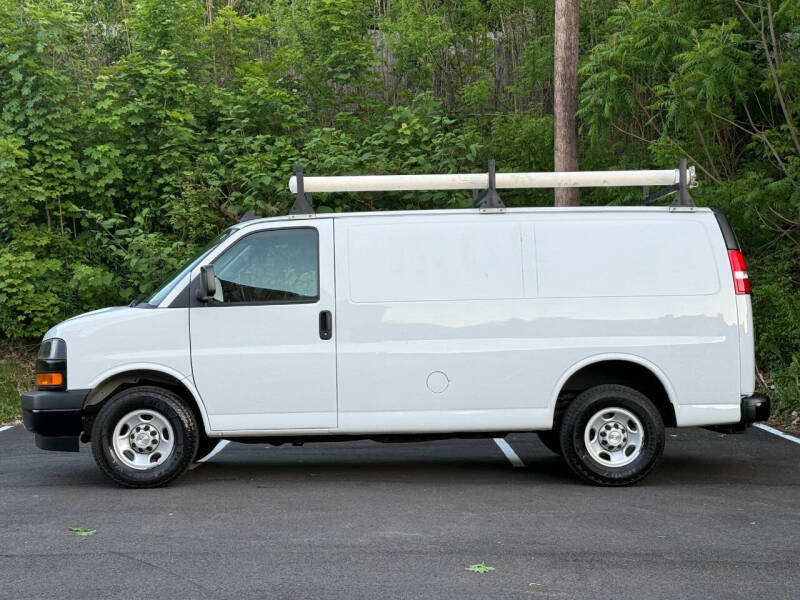 2020 Chevrolet Express 2500