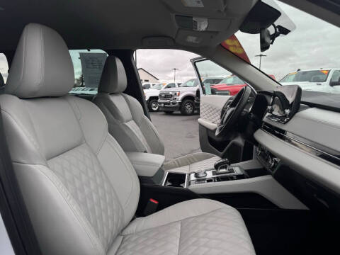 2023 Mitsubishi Outlander PHEV SEL