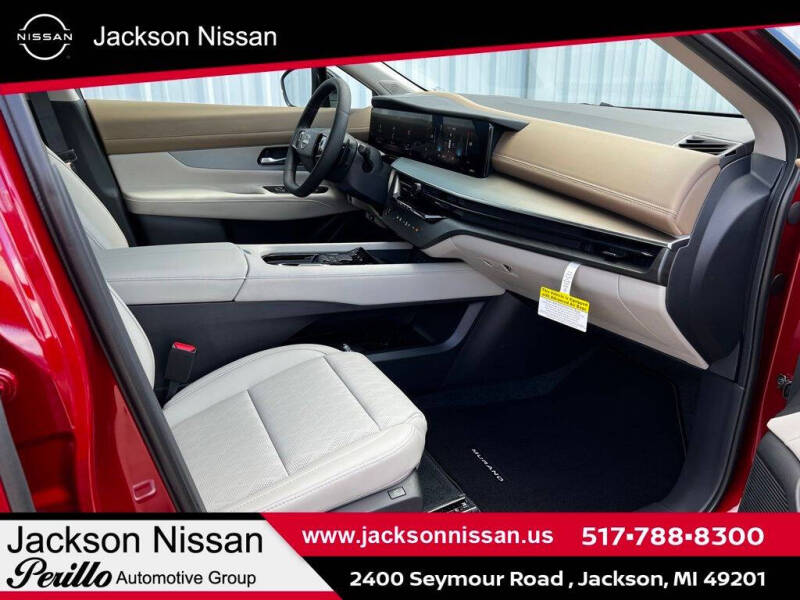 2025 Nissan Murano Platinum