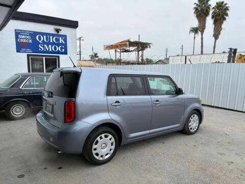 2009 Scion xB