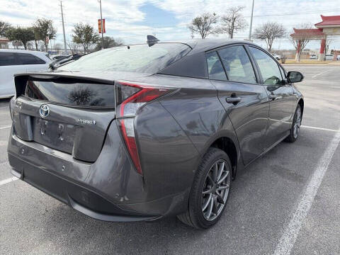 2018 Toyota Prius Three Touring