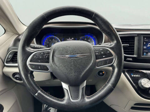 2019 Chrysler Pacifica Touring L 35th Anniversary