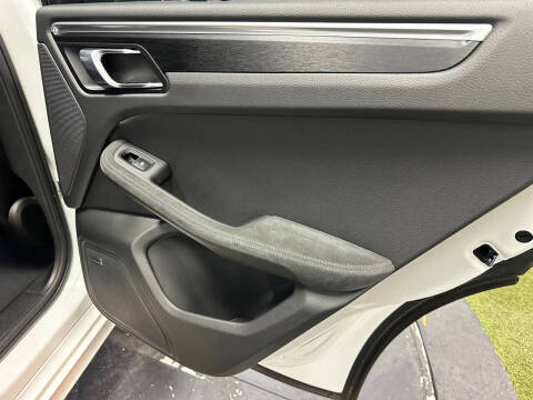 2018 Porsche Macan GTS