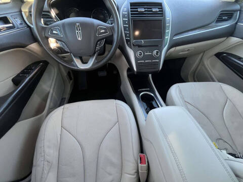 2017 Lincoln MKC Reserve