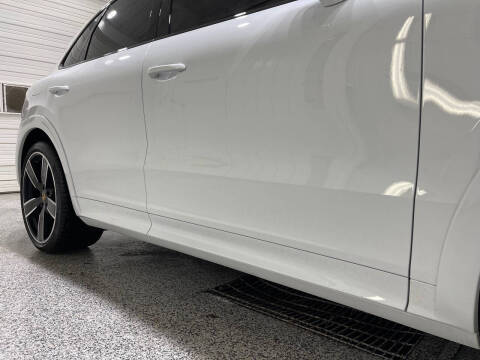 2021 Porsche Cayenne Turbo