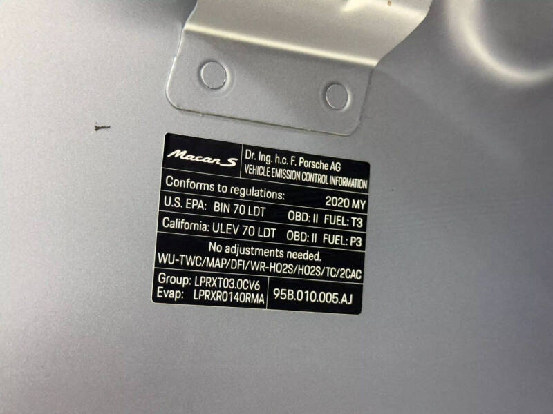2020 Porsche Macan S
