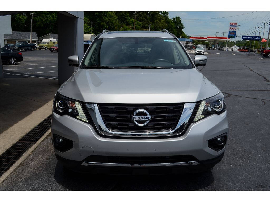 2020 Nissan Pathfinder for sale at EARL DUFF PRE-OWNED CENTER in Harriman, TN