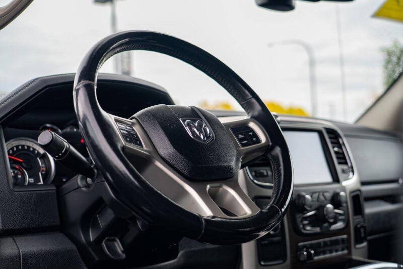 2017 RAM 2500 Laramie