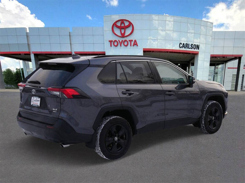 2022 Toyota RAV4 XLE