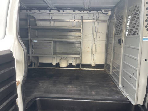 2018 GMC Savana 2500