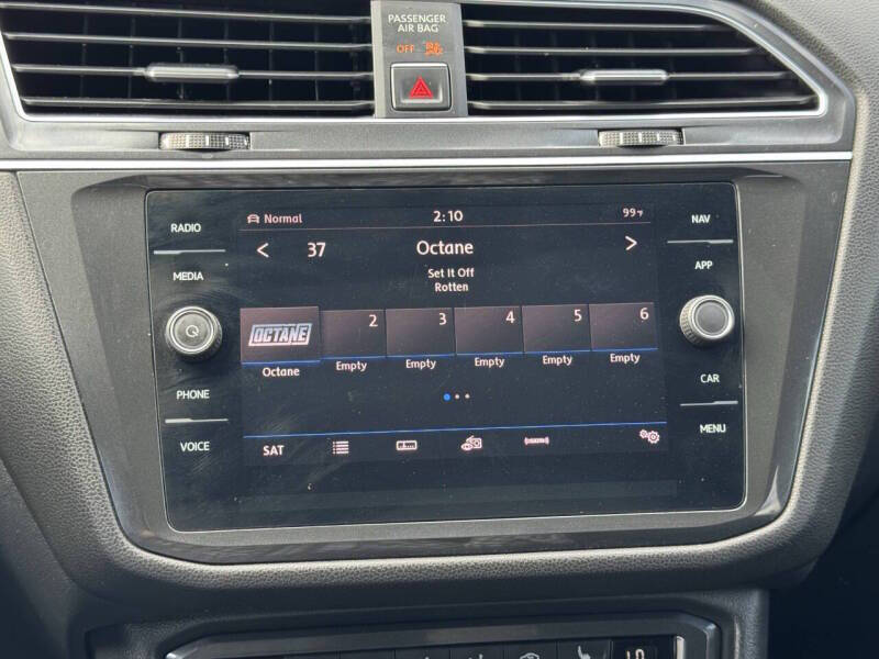 2018 Volkswagen Tiguan 2.0T SEL Premium 4Motion