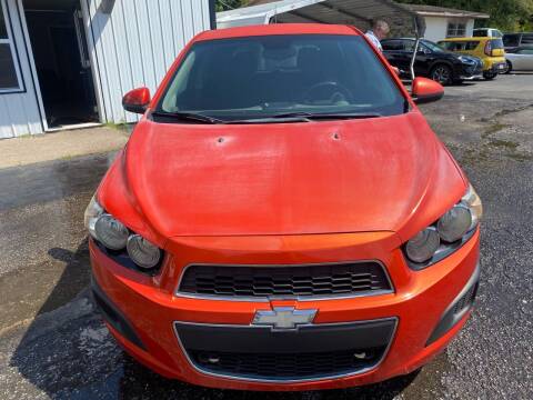 2013 Chevrolet Sonic for sale at Monroe Auto's, LLC in Parsons TN