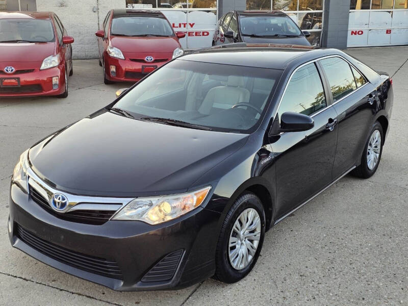 2013 Toyota Camry Hybrid LE