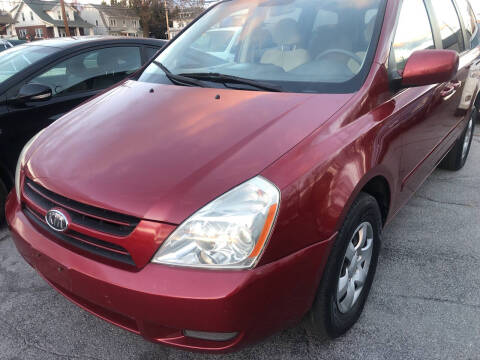 2006 Kia Sedona for sale at United Motors in Hagerstown MD