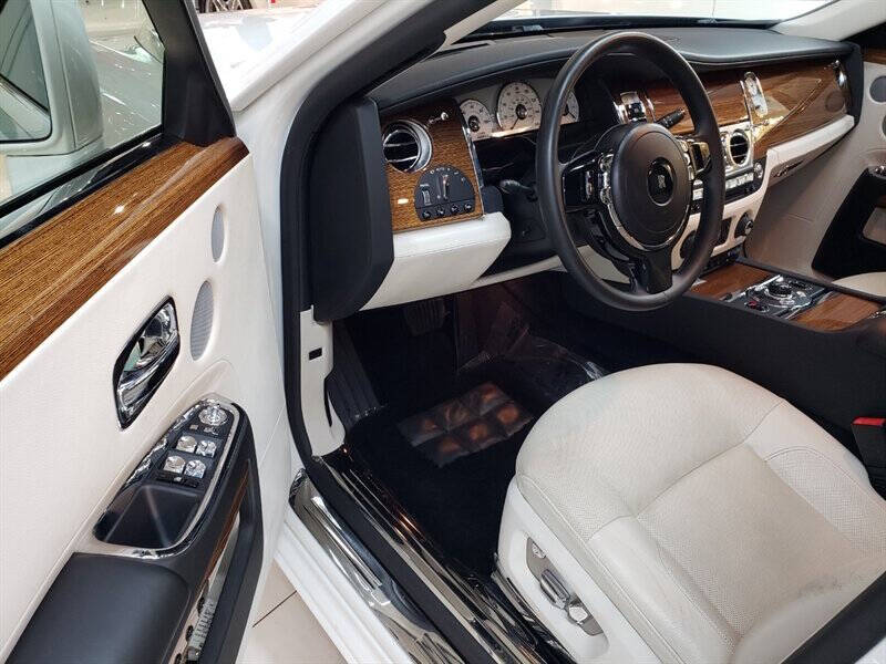 2013 Rolls-Royce Ghost 15