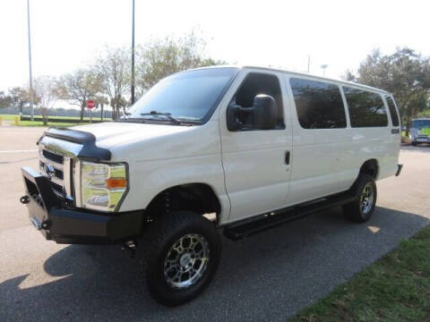 2014 Ford E-Series E-350 SD XLT