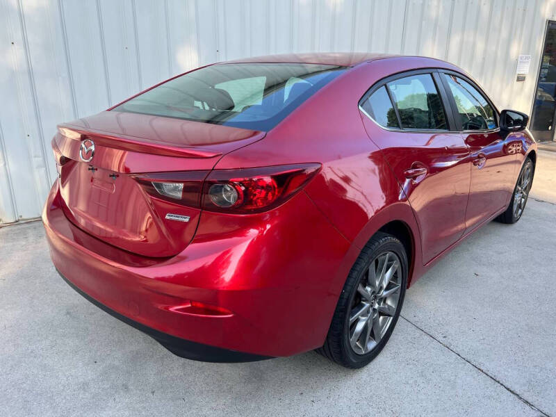 2018 Mazda MAZDA3 Touring