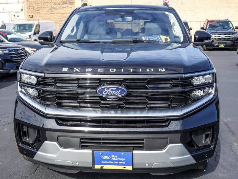 2025 Ford Expedition Platinum