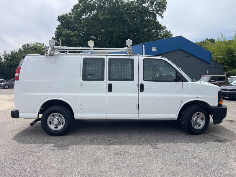 2017 Chevrolet Express 2500