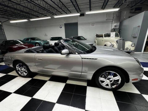 2004 Ford Thunderbird Deluxe