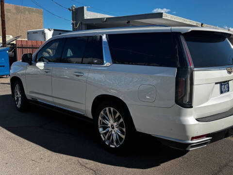 2021 Cadillac Escalade ESV Premium Luxury