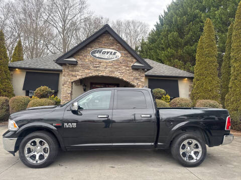 2017 RAM 1500 Laramie