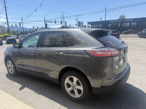 2024 Ford Edge SE