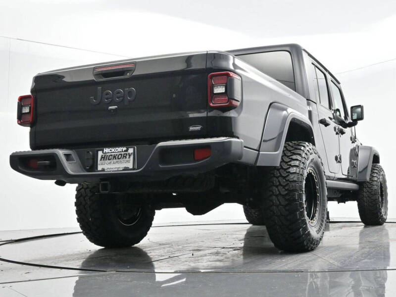 2021 Jeep Gladiator Willys