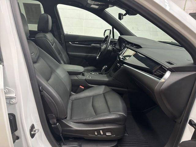 2022 Cadillac XT6 Premium Luxury