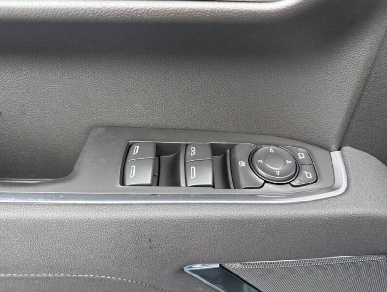 2026 GMC Sierra 1500 Elevation Standard