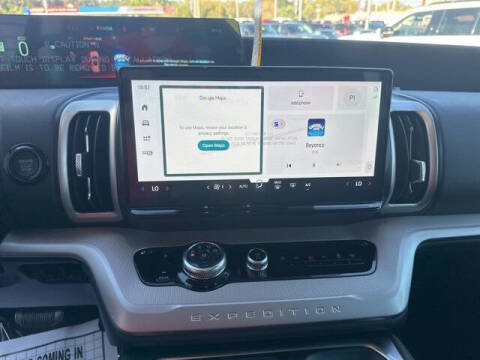 2025 Ford Expedition Active