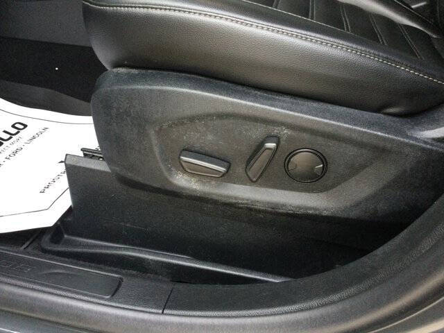 2021 Ford Edge ST-Line