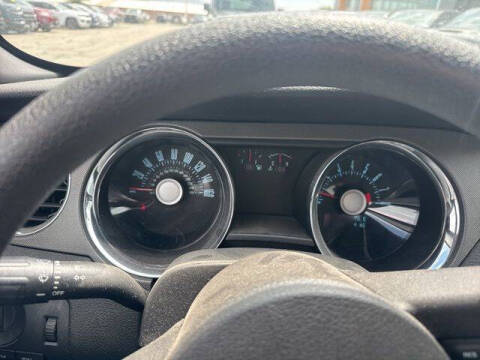 2012 Ford Mustang V6